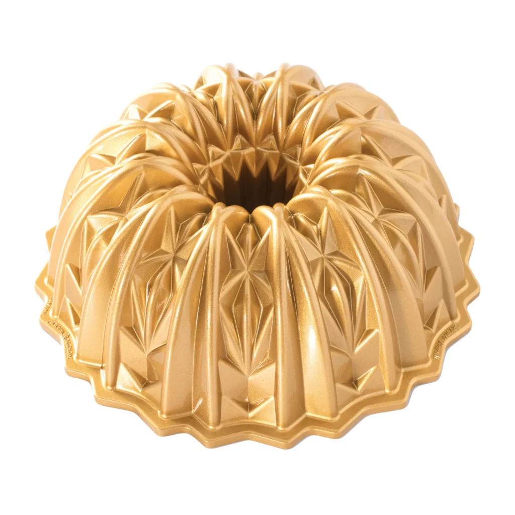 Nordic Ware cut crystal bundt Backform